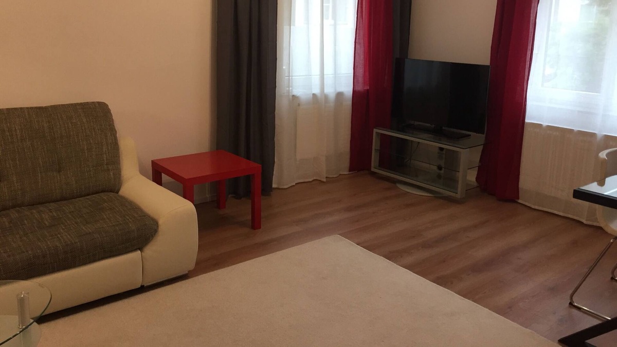 Rotebuhl Apartment | A cozy and centrally located apartment next to transport, shopping, restaurants