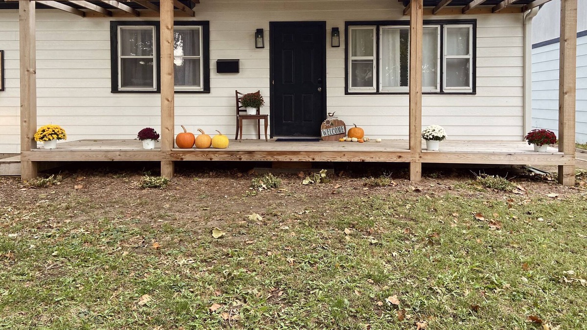 Abilene House | A cozy and charming 3 bedroom, 1 bath home, right in the heart of Abilene.