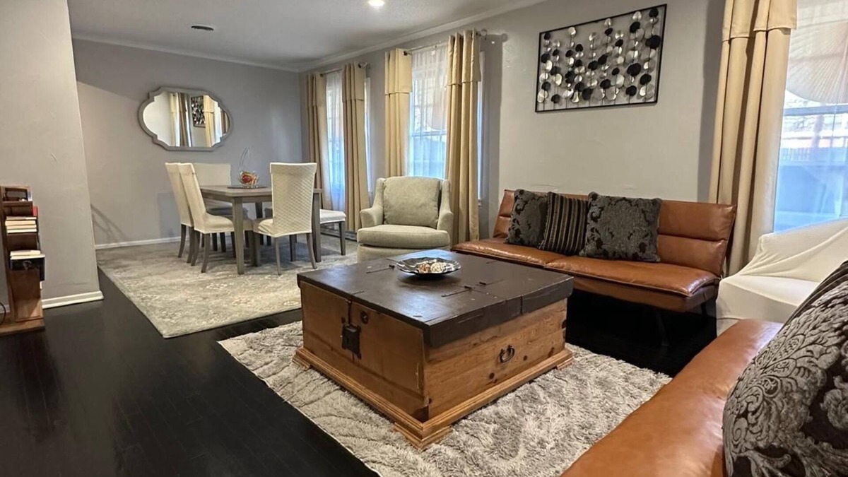 Meadowbrook House | A cozy and secure home that is a perfect getaway for your next visit!