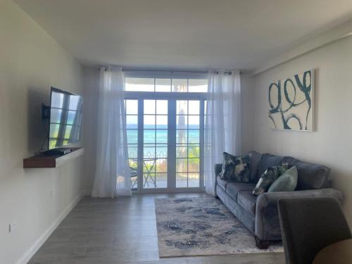 St.Bran's Burg Apartment | A Cozy Condo at Sea Castles