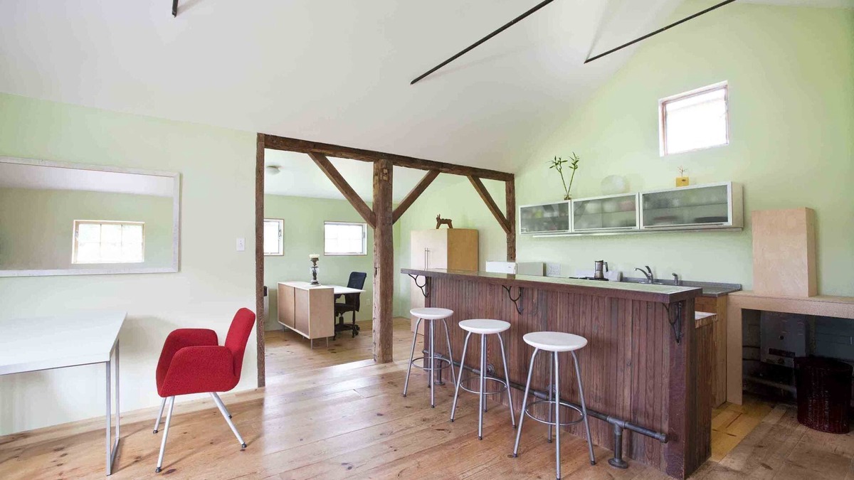 Town of Marbletown Cottage | A Cozy Farmstead Cottage Amidst Two Barns in Hudson Valley