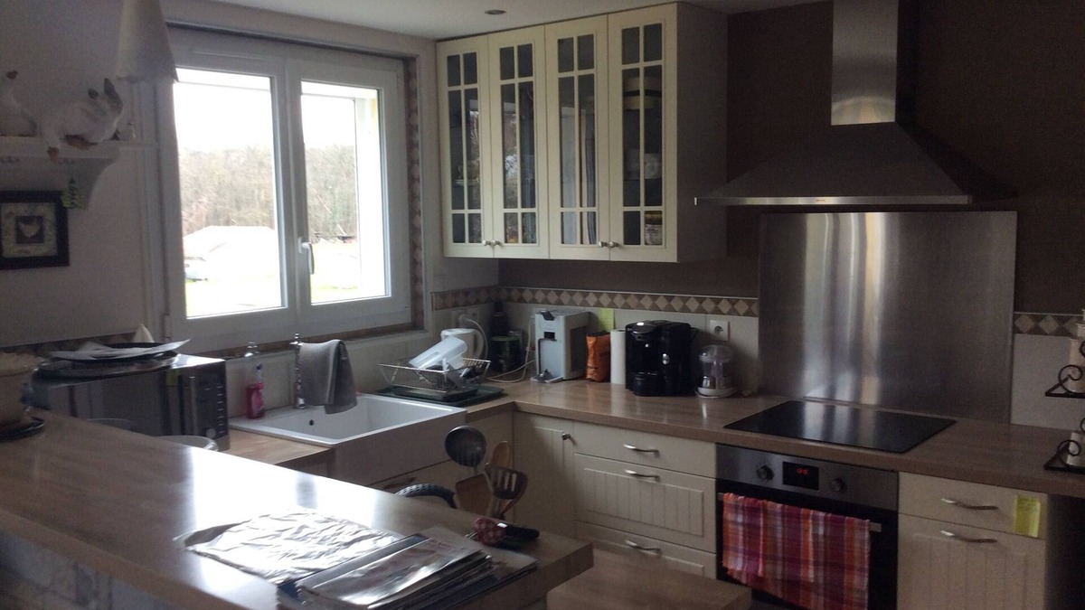 Saint-Mammes House | A cozy nest for a short stopover
