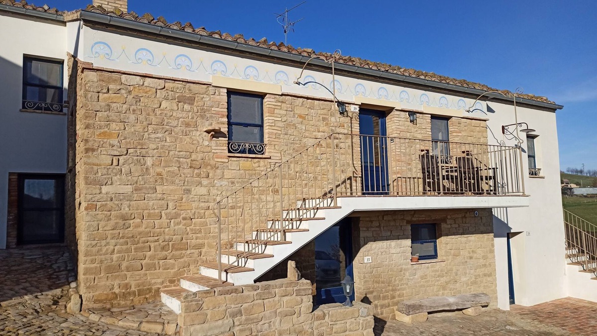 Castiglione Messer Raimondo Apartment | A cute apartment perfect for two in the Abruzzo countryside at La Stradella