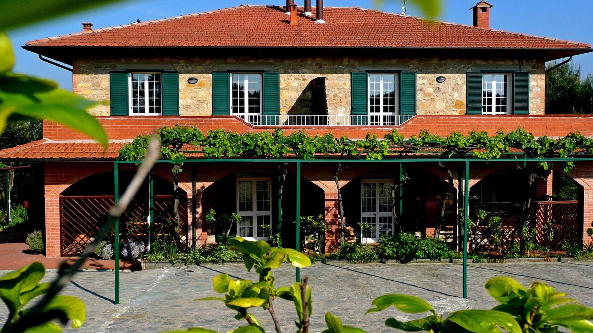 Montegabbione Apartment | A Delightful Casale in the Heart of Italy, Organic Farm, infinity pool