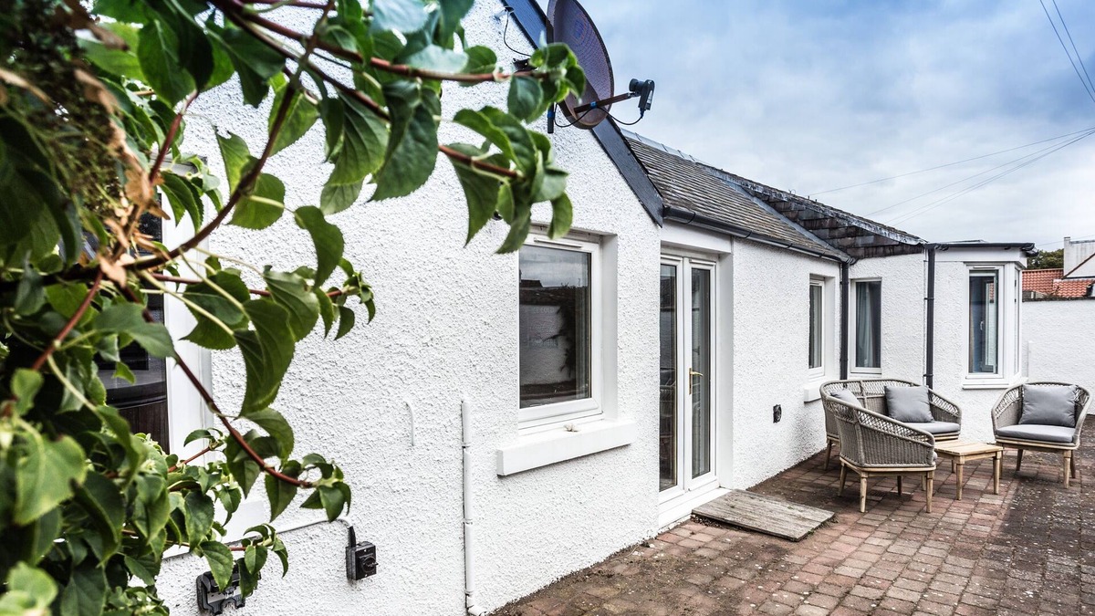 Gullane Cottage | A delightful, homely cottage. A great base for all of East Lothian.