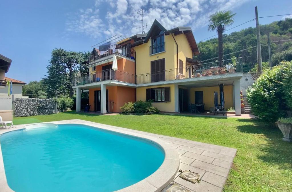 Angera Apartment | A dream on the lake
