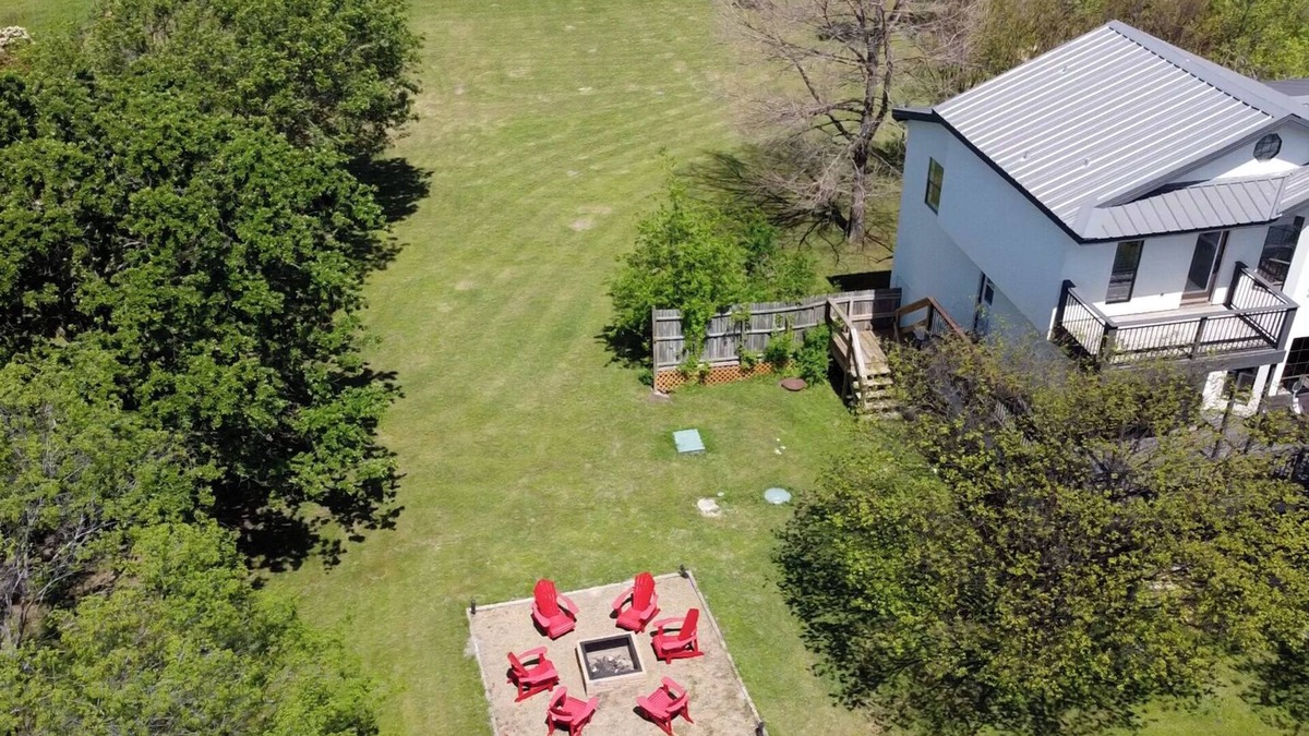 Eureka House | A dream retreat on the water - The Lakeland House