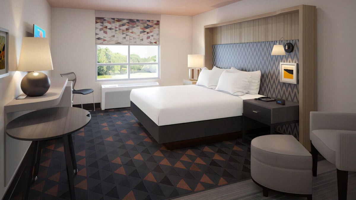 Lexington House | A Dreamy Escape w/ Excellent Service and Staff!