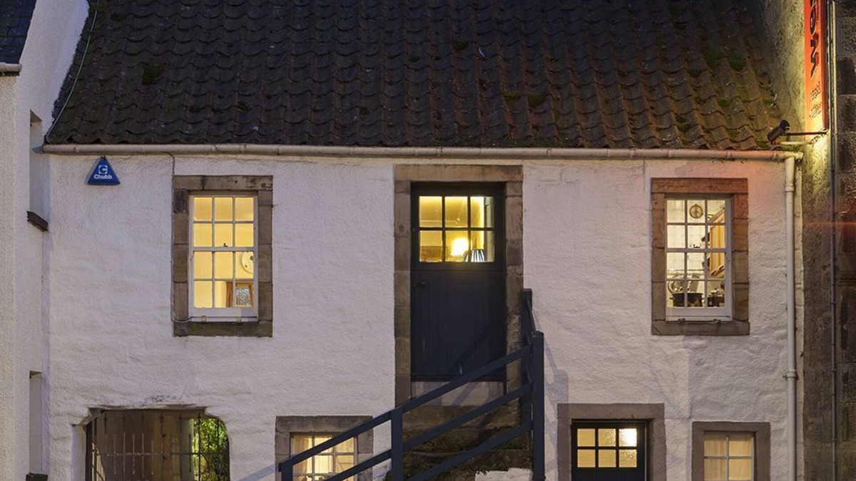St. Andrews Cottage | A fabulous and historic 4 bedroomed house in St Andrews