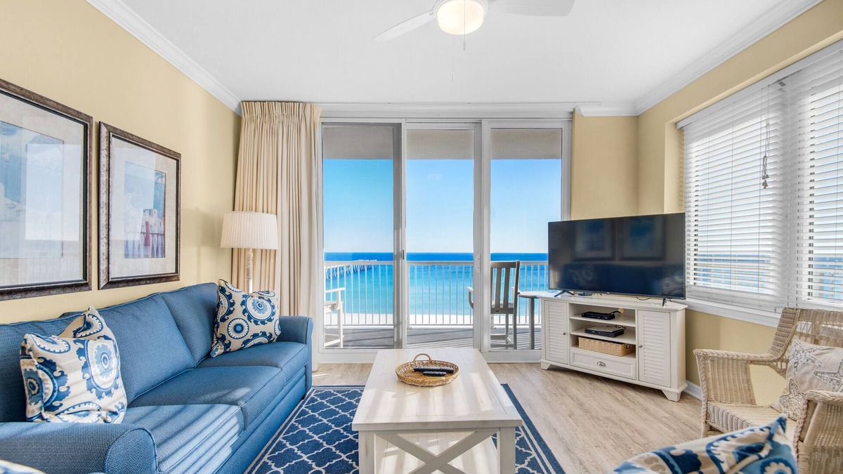 Navarre Beach Condo | A FAMILY FAVORITE~ FREE BEACH SVC ~ 153 + 5 STAR REVIEWS! Make memories!