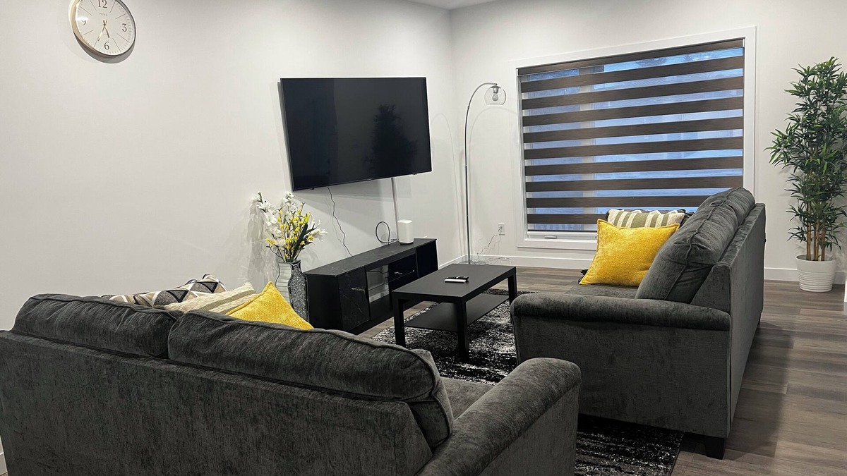 Fort Gary House | A feel of home in Fort Garry