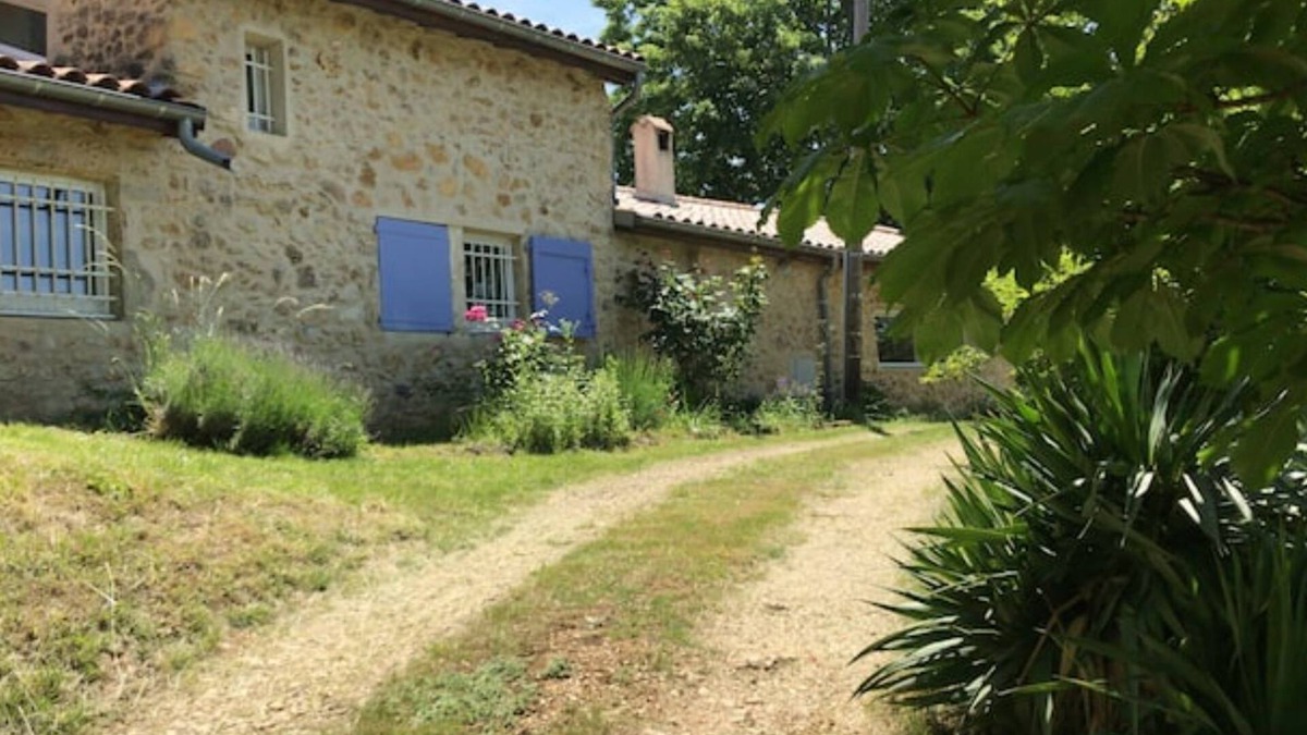 Saint-Vincent-la-Commanderie Villa | A paradise with view of the cote du Rhone valley