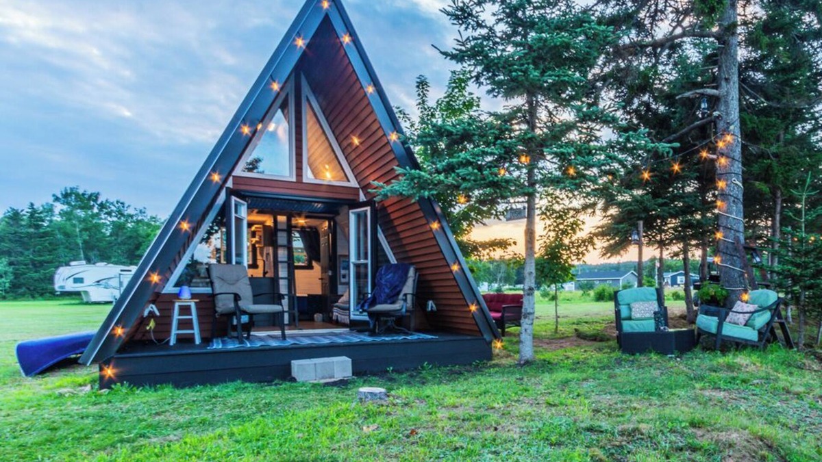 Lower Five Islands Cabin | A FRAME ALPHA -WoW This Old Treen