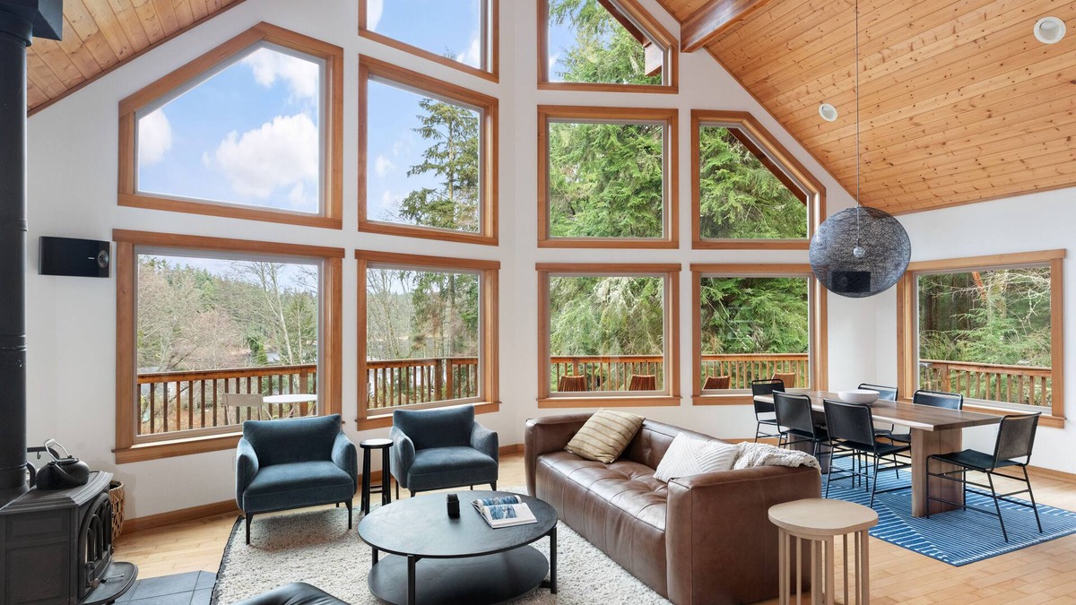 Langley Cabin | A-frame at Goss Lake