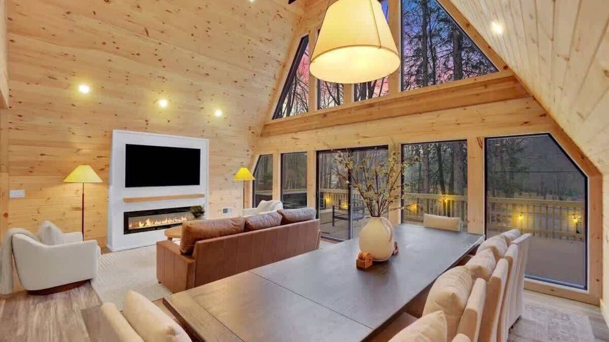 Blakeslee Cabin | A-Frame Cabin in the Pines- Hot Tub- Firepit- Lake Access