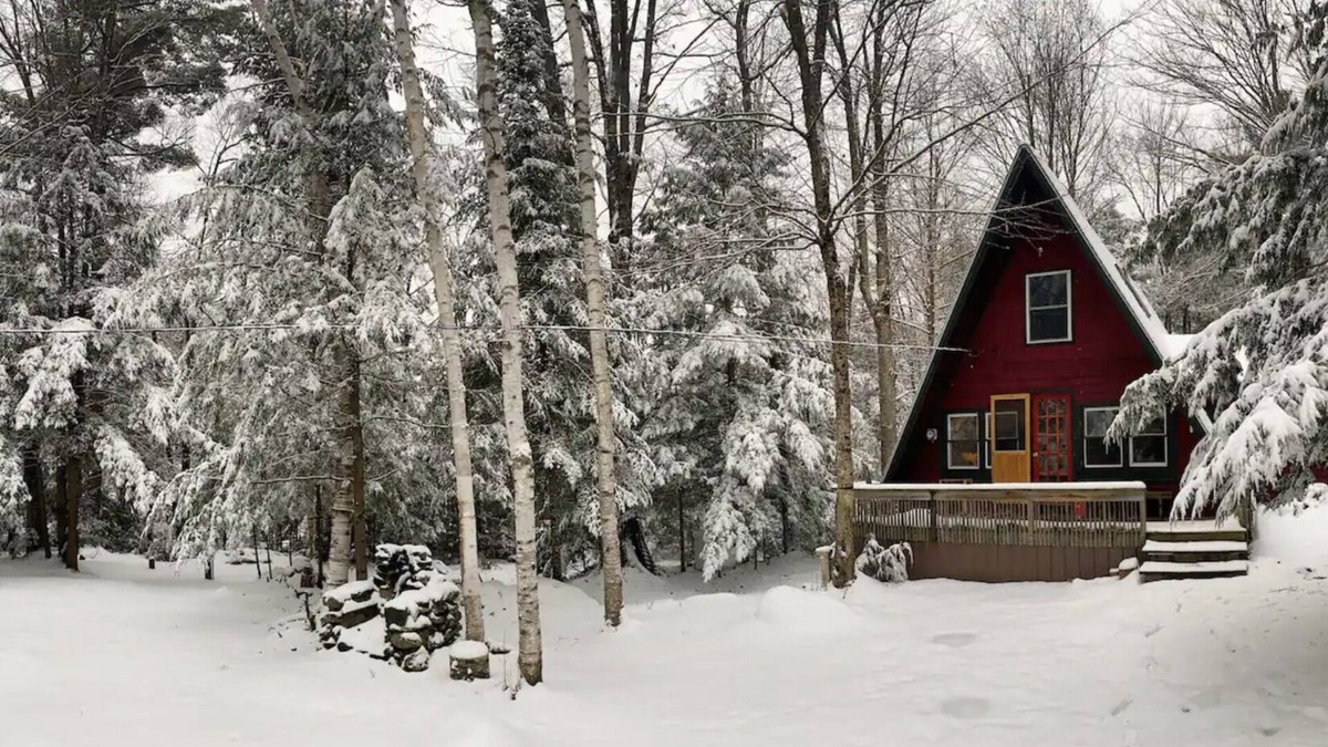 Sunapee Cabin | A-Frame Cabin in the Woods *Mins to Mt. Sunapee*