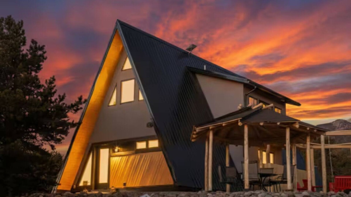 Baca Grande Cabin | A-Frame, HotTub, FirePit, Pergola, UFO Playscape, MiniAFrame ADU