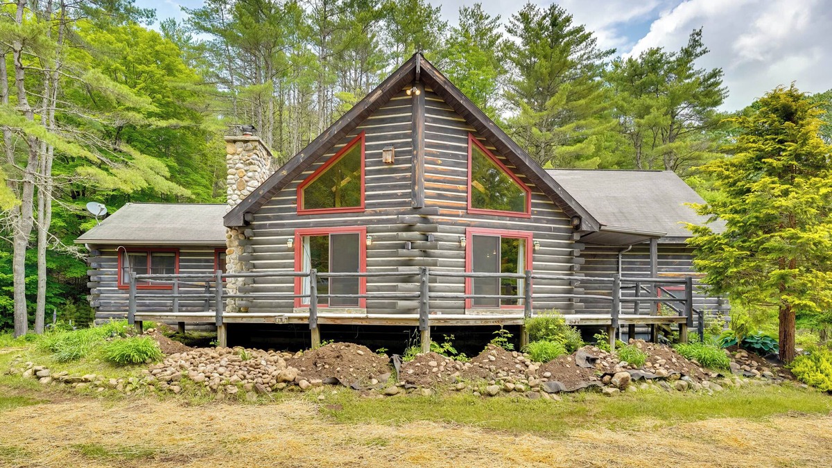 Bolton Landing Cabin | A-Frame Log Home w/Game Room Near Lake George!
