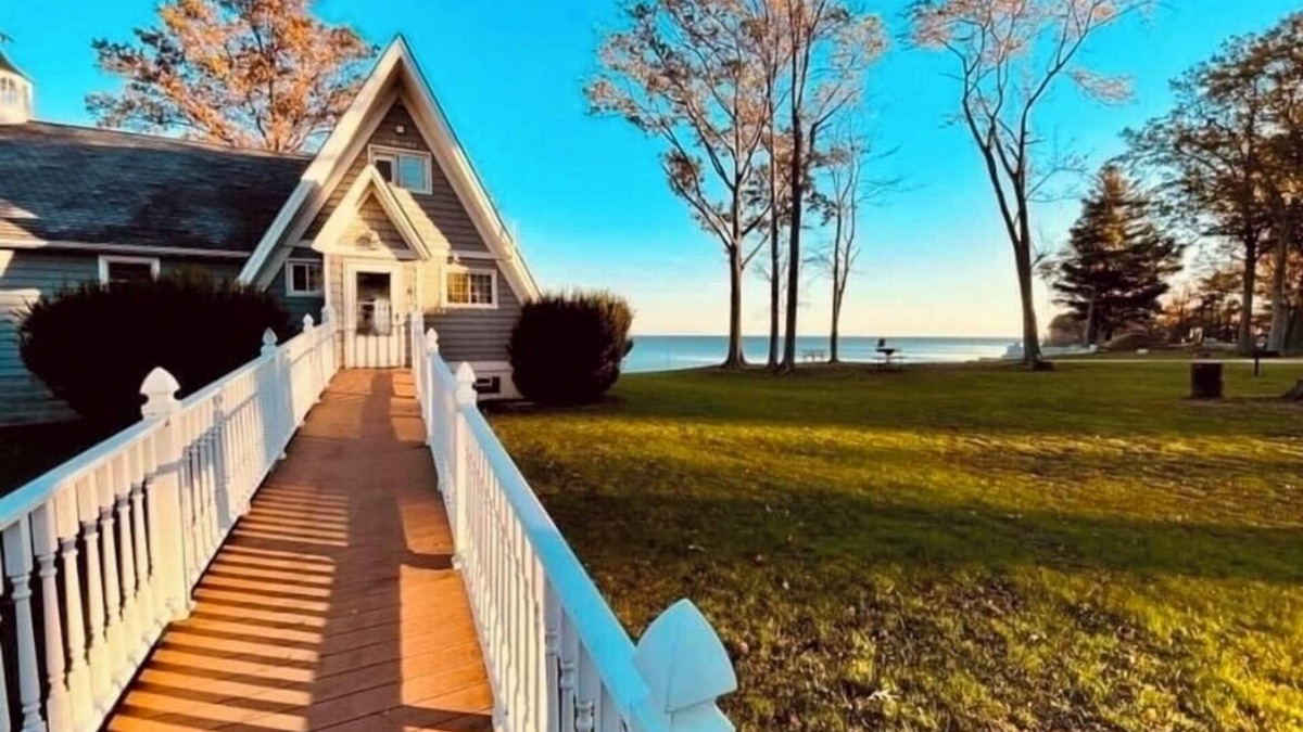 Geneva-on-the-Lake House | A- Frame of Mind is 4-bedroom house in charming G-O-T-L. Enjoy your stay