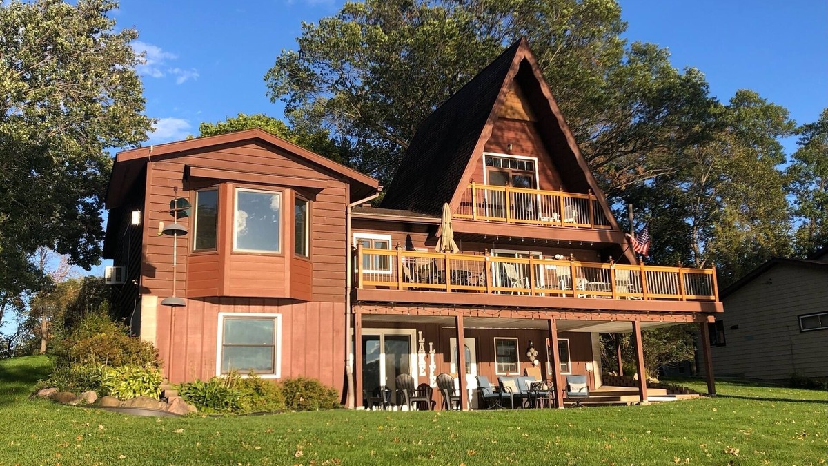 Zimmerman Cabin | A-Frame of Mind on Blue Lake with pontoon for rent