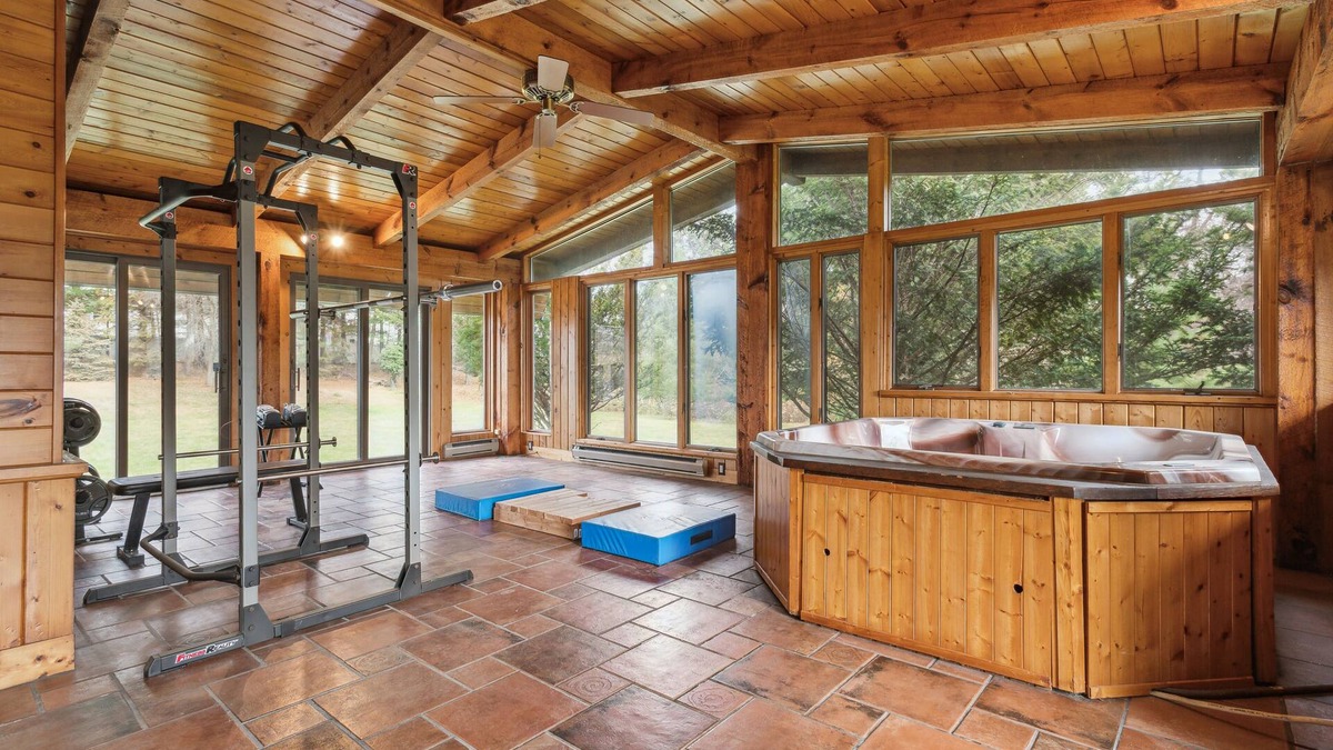 Lawnton Cabin | A-frame on 1.5 acres surrounded by pine trees. 10 minutes from downtown.