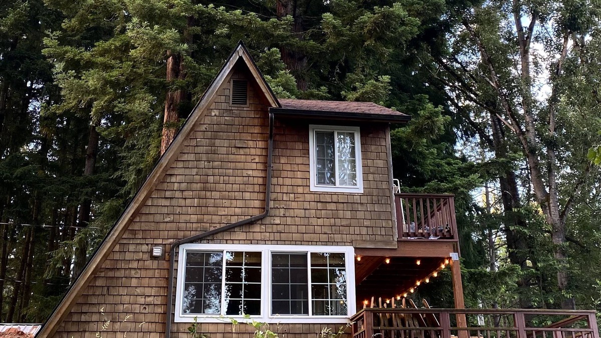 Salem Cabin | A-Frame on the River -- PNW
