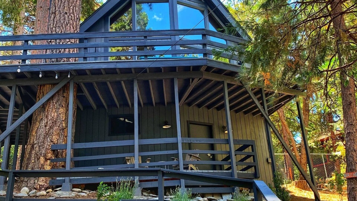 Pine Cove Cabin | A-Frame Style Modern Cabin