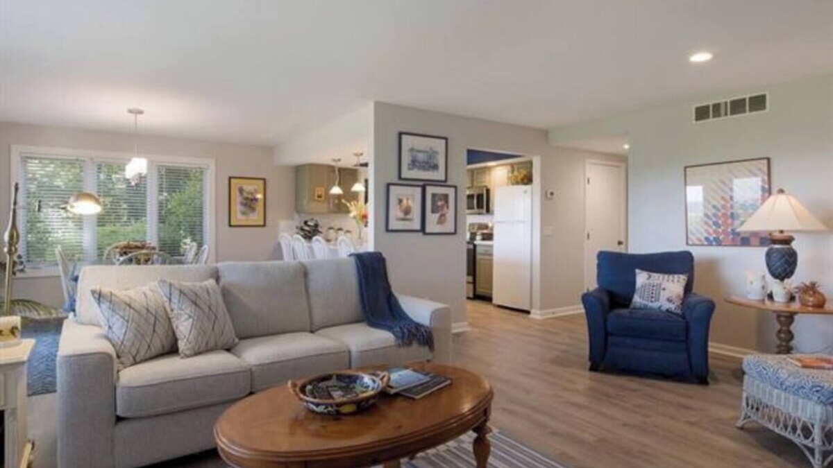 Kewadin House | 🍁 A-Ga-Ming 2BR Escape | Torch Lake Views + Golf ➠ 755