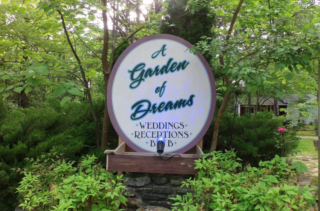 Eureka Springs Bed & Breakfast | A Garden of Dreams Good Night Sweet Dreams