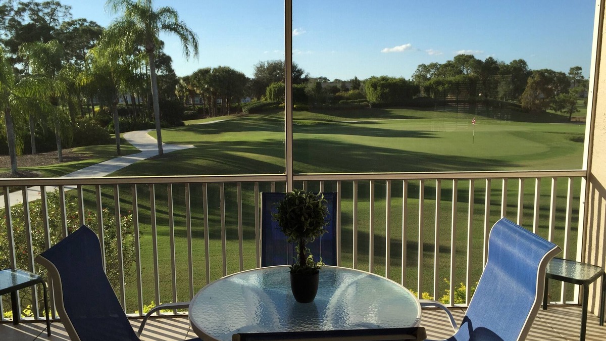 Bonita Springs Condo | A golfer's retreat! Spring Run Golf Community