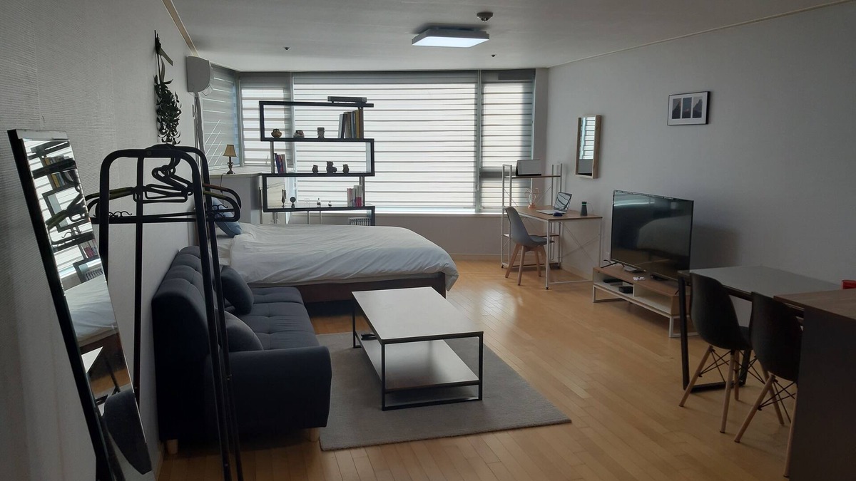 Janghang-dong Apartment | A good Lake Park & Restaurant and also Shoppong mall is very near