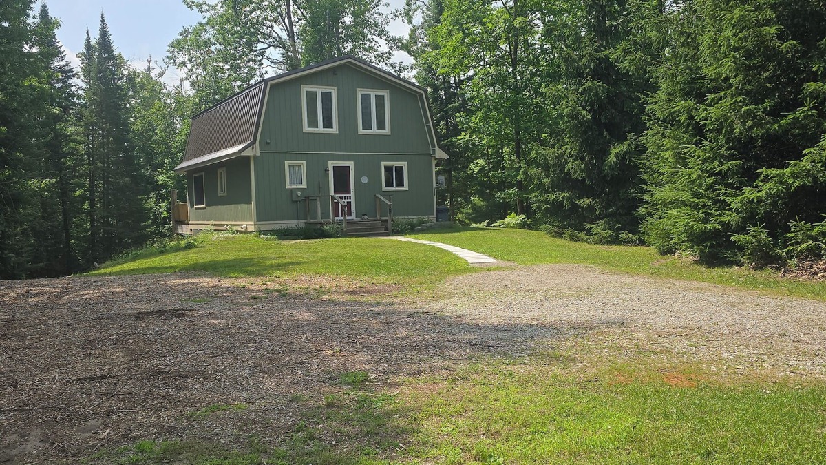 Indian River House | A Grandview Nest Where Family Memories Take Flight