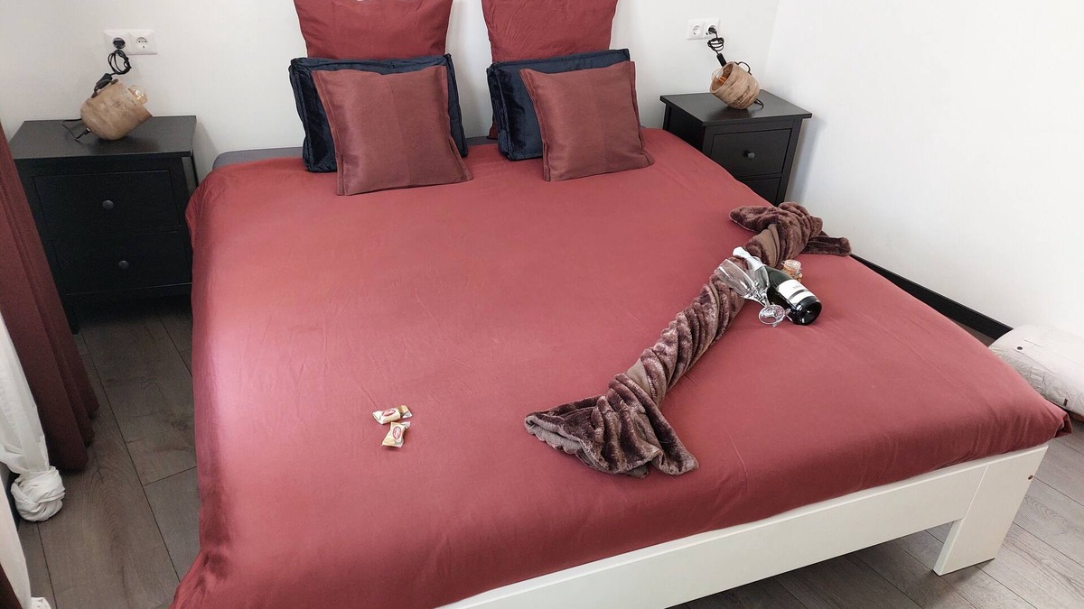 Vilt Bed & Breakfast | A Green Oasis, Surrounded by Splendor