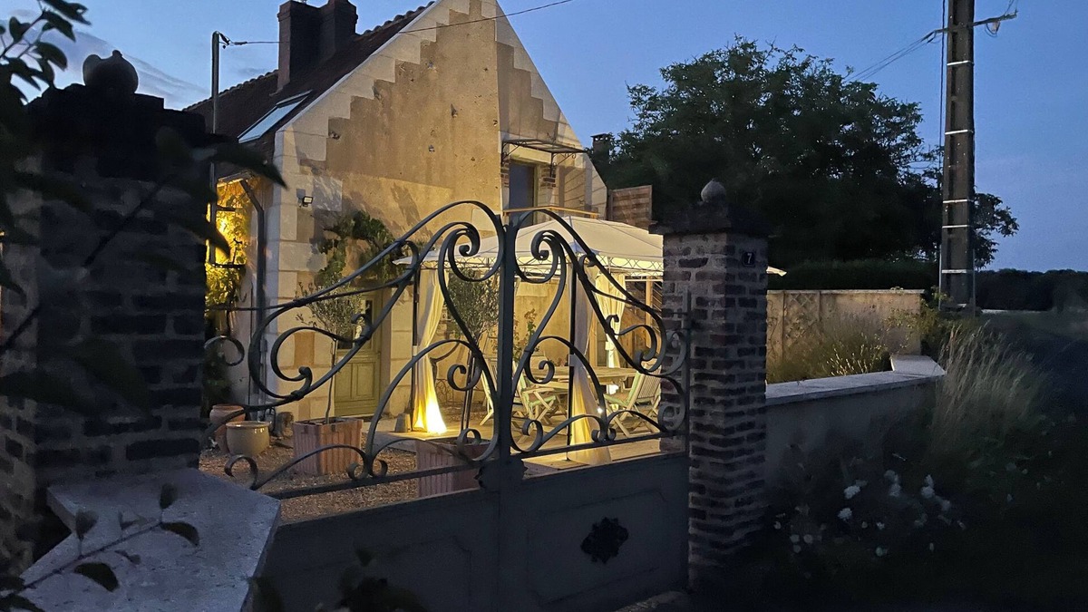 Mazange Cottage | A haven of peace and serenity close to the Loire Valley castles