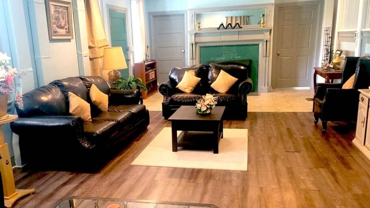 Waynesboro House | A Historic newly renovated house
