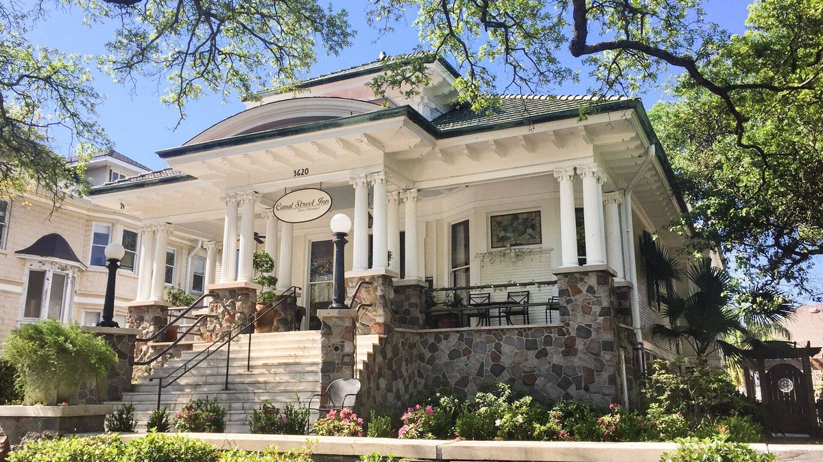 Mid-City Bed & Breakfast | A Historical Landmark