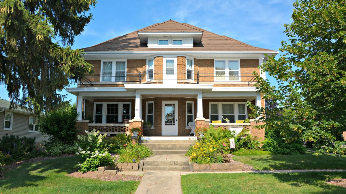 New Glarus House | A Home Away from Home in the Quaint Village of New Glarus