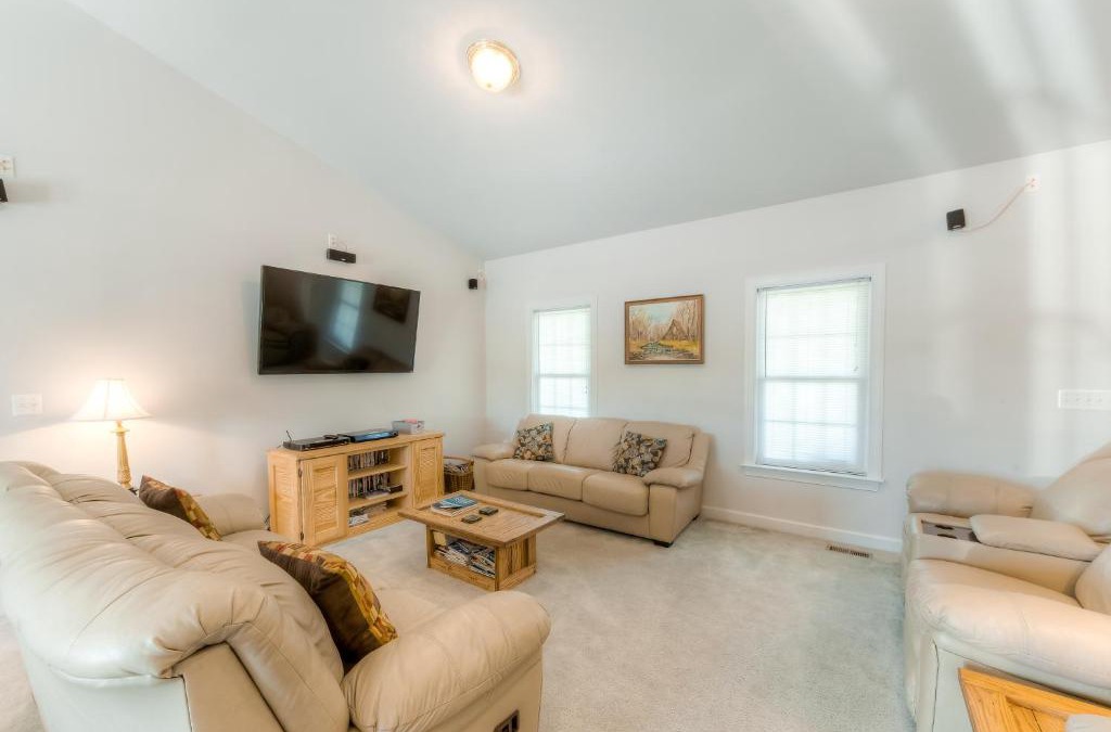 Orange House | A Home Away