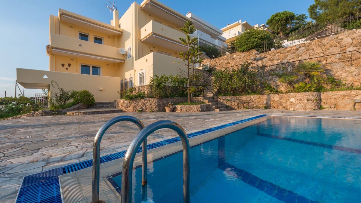 Lavreotiki Villa | A home for exploring Sounio