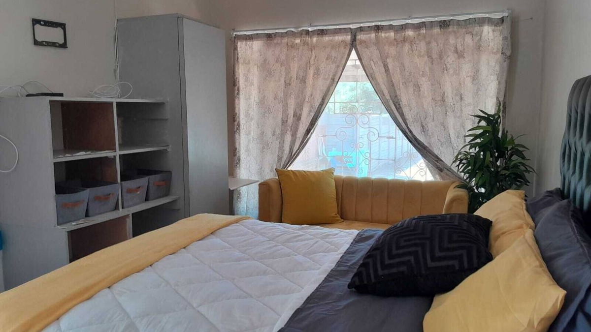 Lyttelton Manor Apartment | A Humble abode that is Cozy in Centurion