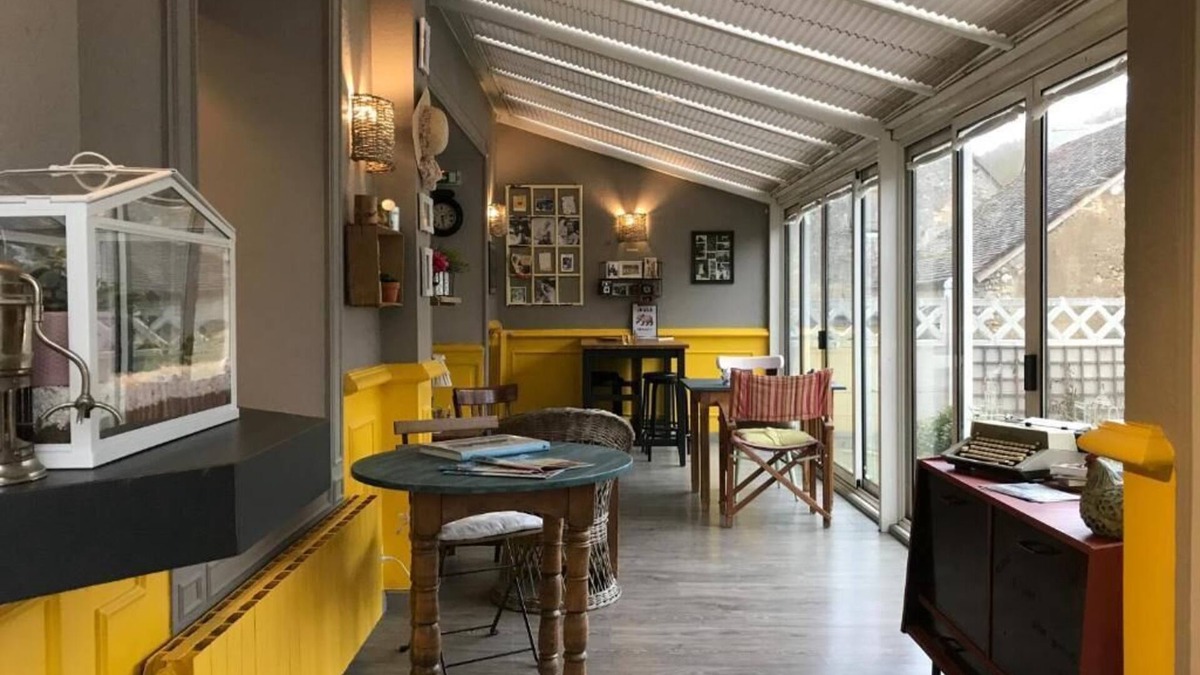 Molineuf Bed & Breakfast | A La Lettre Thé