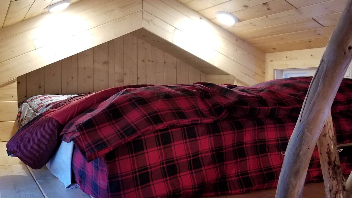 Roberts Creek Cabin | A little escape 2 the coast