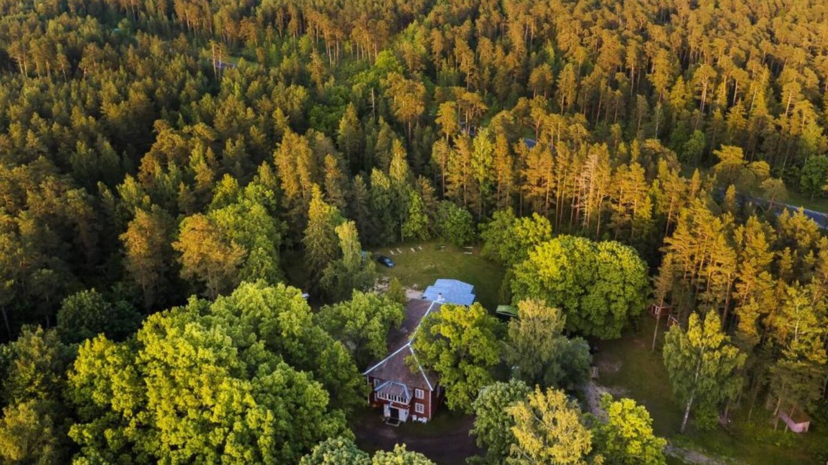 Haademeeste House | A Little House at UKI Puhkeküla