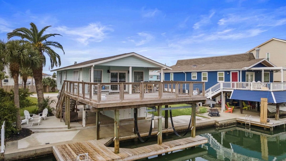 Jamaica Beach House | A Little Palapa Paradise | Great Views