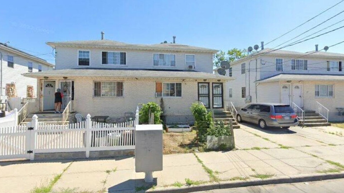 Queens Apartment | A little piece of home