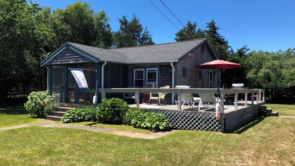 Adamsville Cottage | A little slice of Heaven