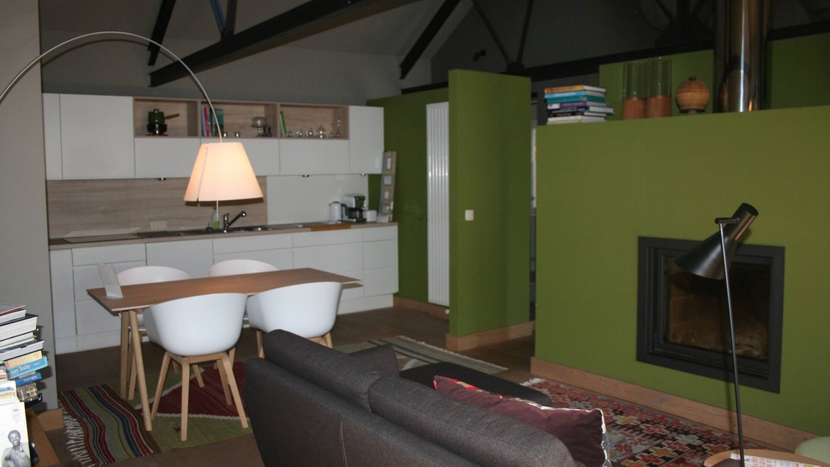 Eghezee Bed & Breakfast | A Loft apartment in an old renovated house in the countryside near Namur