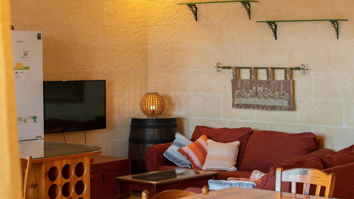 Birbuba House | A lovely farmhouse where you can relax and enjoy yourself in!