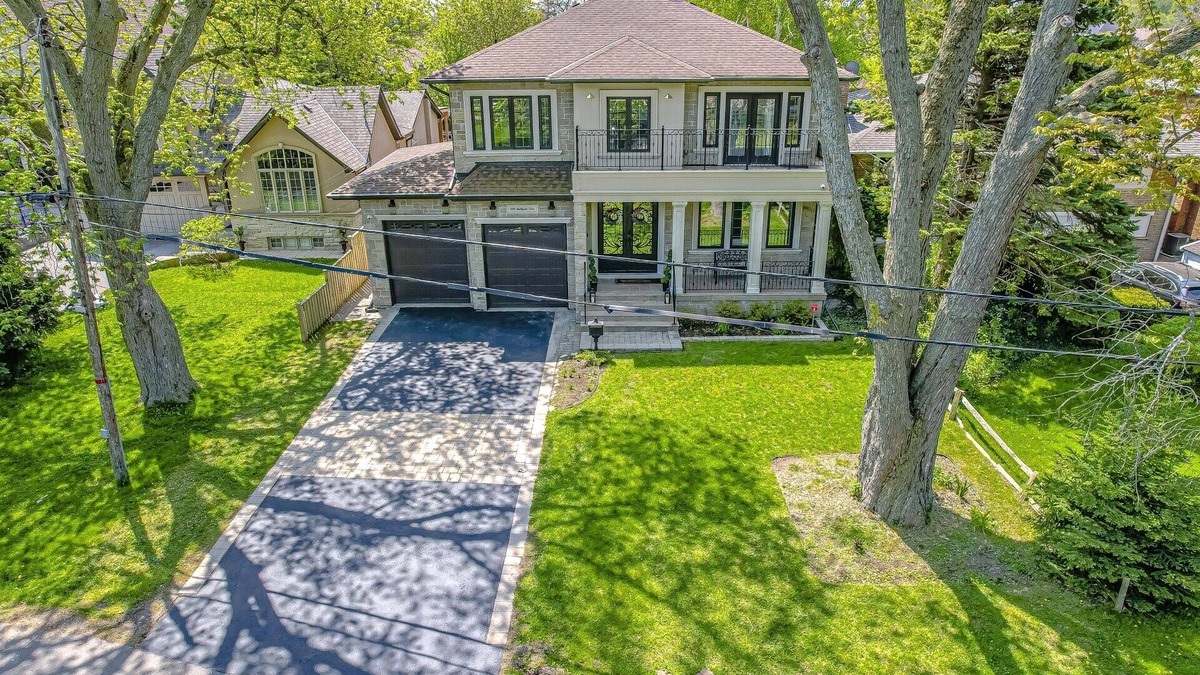 Port Union House | A Luxurious Custom Built Home Designed With Passion, Located Port Union Village