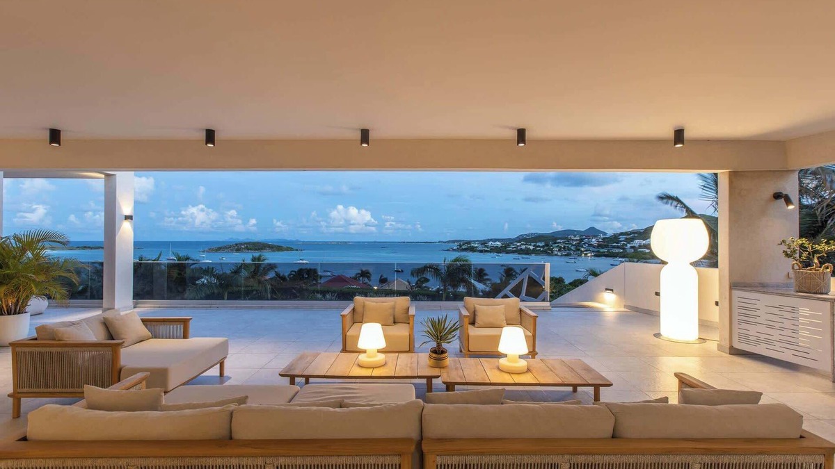 Bellevue Villa | A luxurious haven reimagined for ultimate comfort